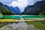 风景秀丽的山水美景