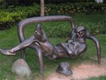 抽象人物雕塑