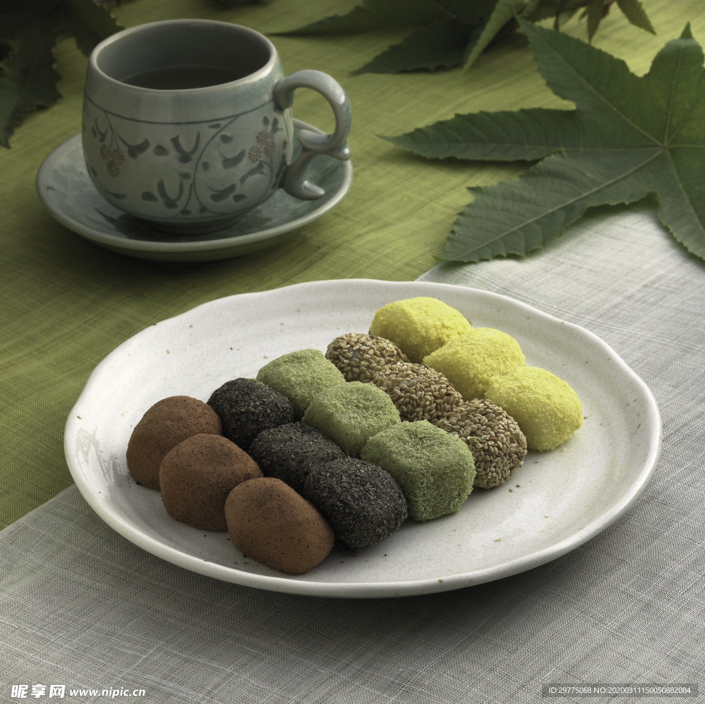 一组甜点
