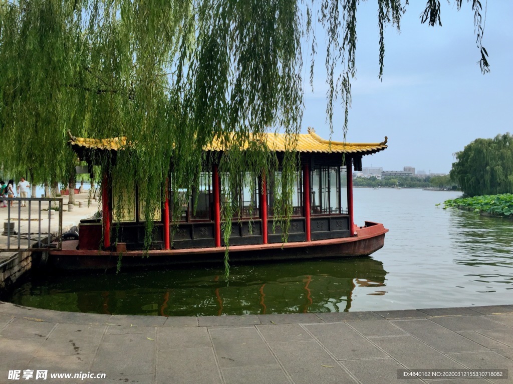 大明湖风景