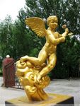 小天使雕塑