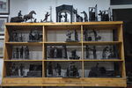 雕塑小样展柜