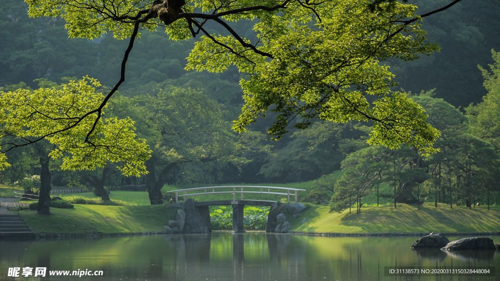 山清水秀