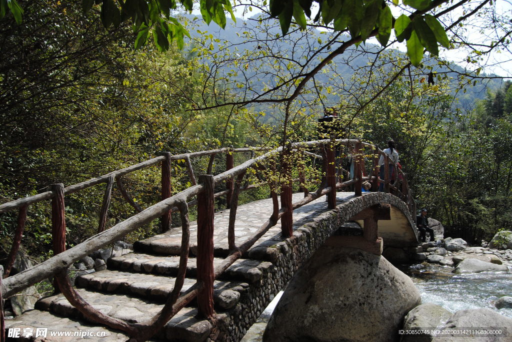 小桥流水