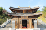 中国五大佛山雪窦寺平安殿