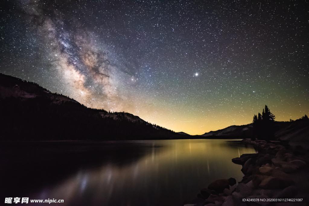 夜晚的星空