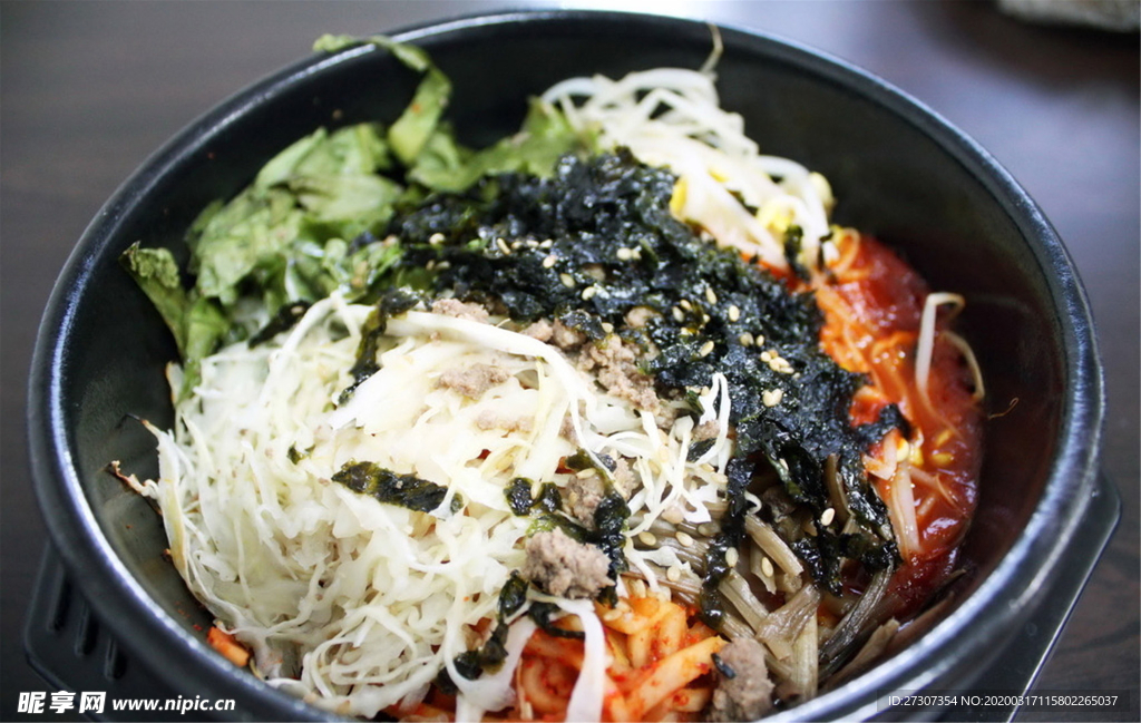 石锅拌饭