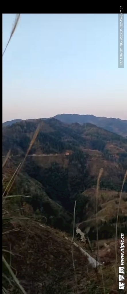 山脉