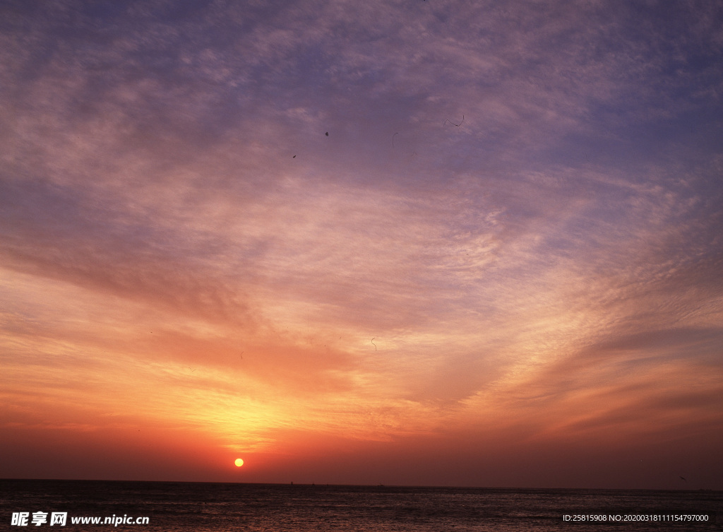 彩霞日出夕阳火烧云图片