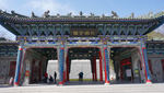 白塔山公园门口