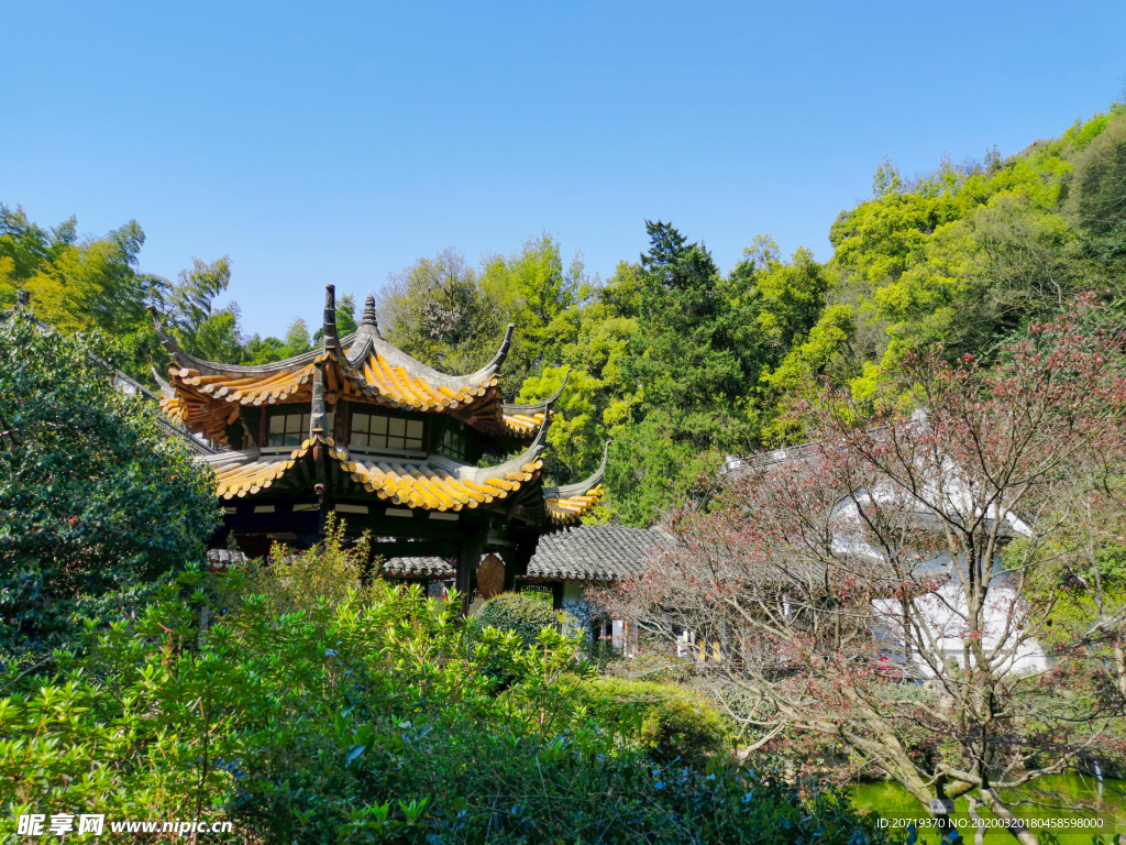 黄龙洞