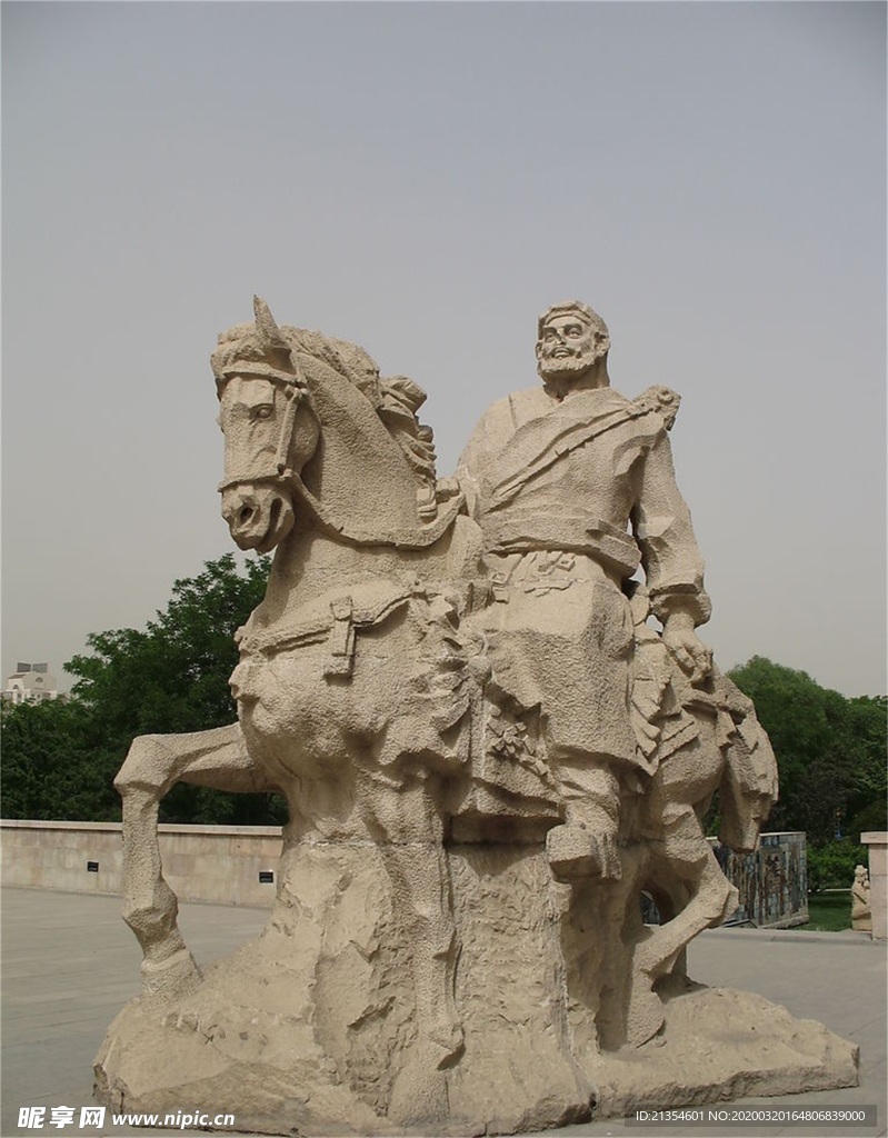 骑兵雕塑