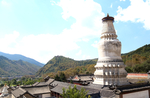 五台山里的白塔