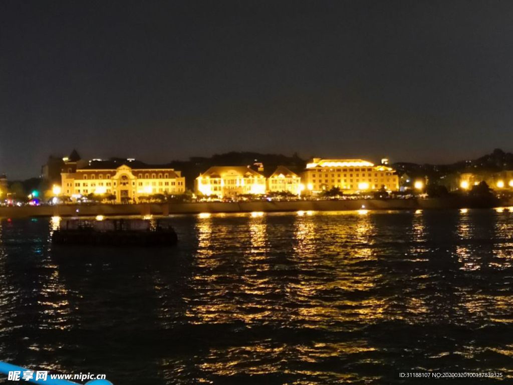 青岛  夜景