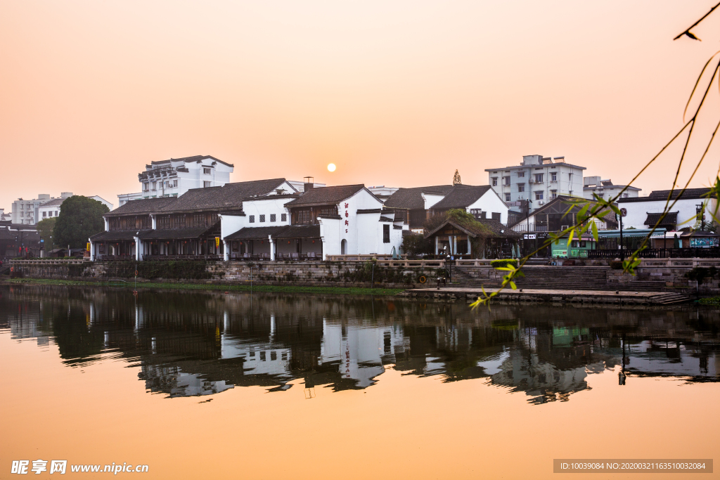 塘栖古镇  夕阳 古建筑