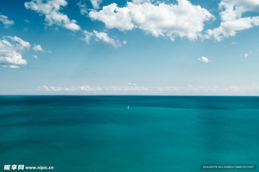 海面与天空