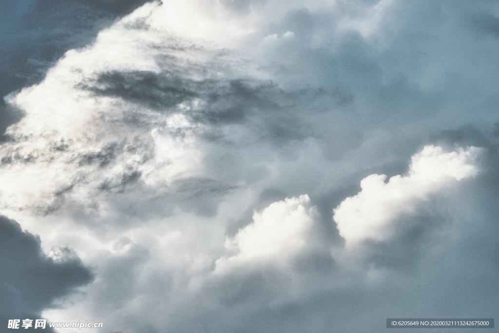 高空云层天气