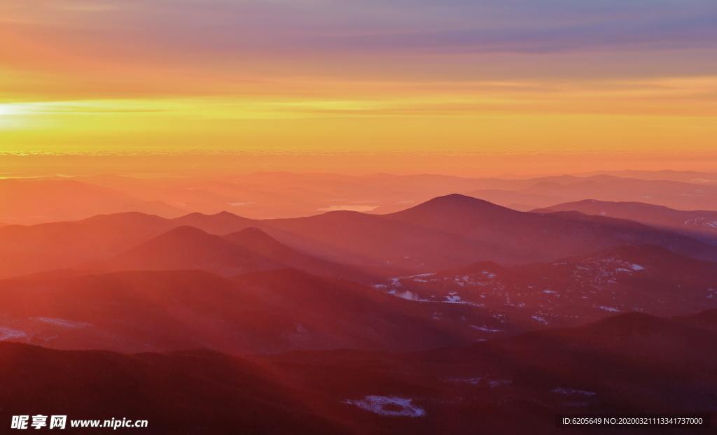 唯美夕阳山脉风景景色