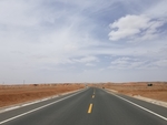 蓝天白云  公路
