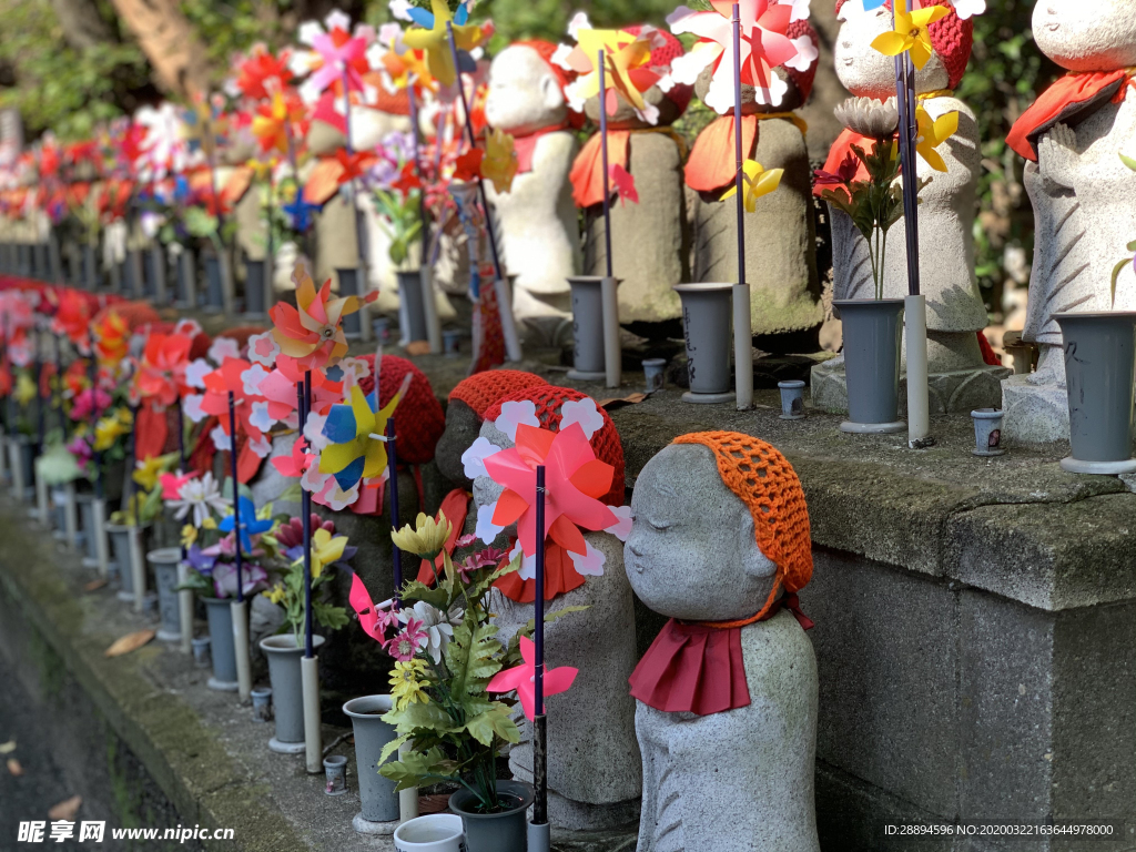 日本 寺 娃娃