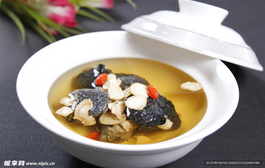 花旗参乌鸡汤