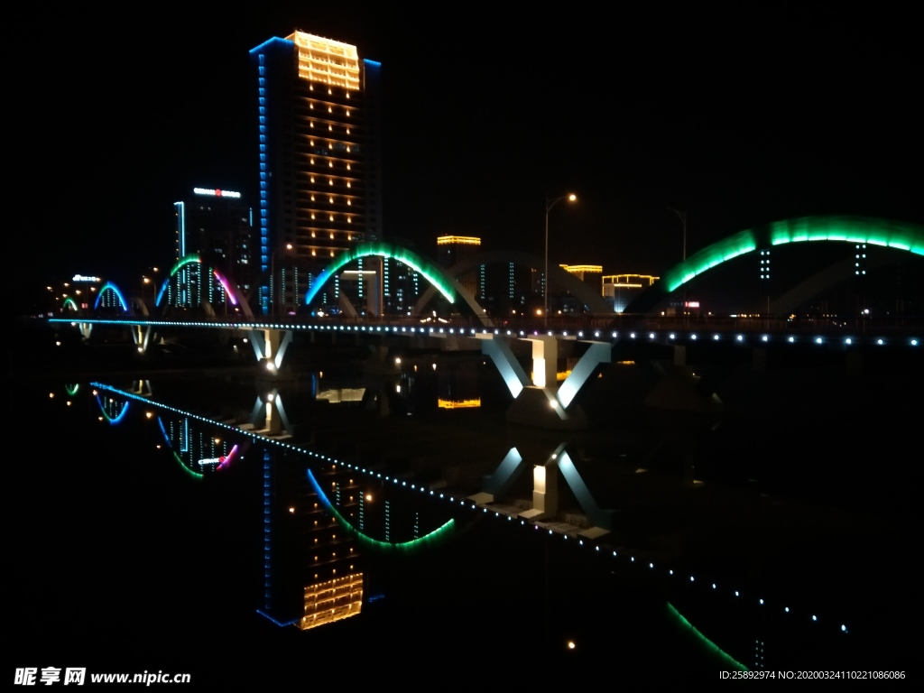 天水迎宾桥夜景