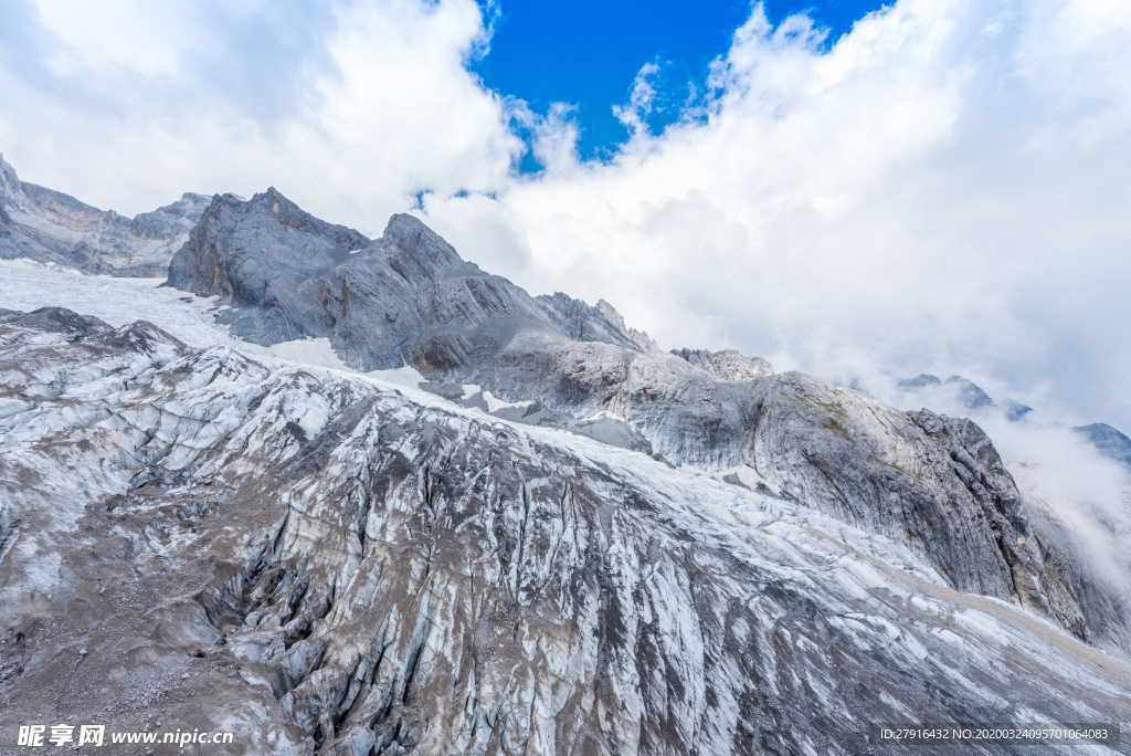 玉龙雪山