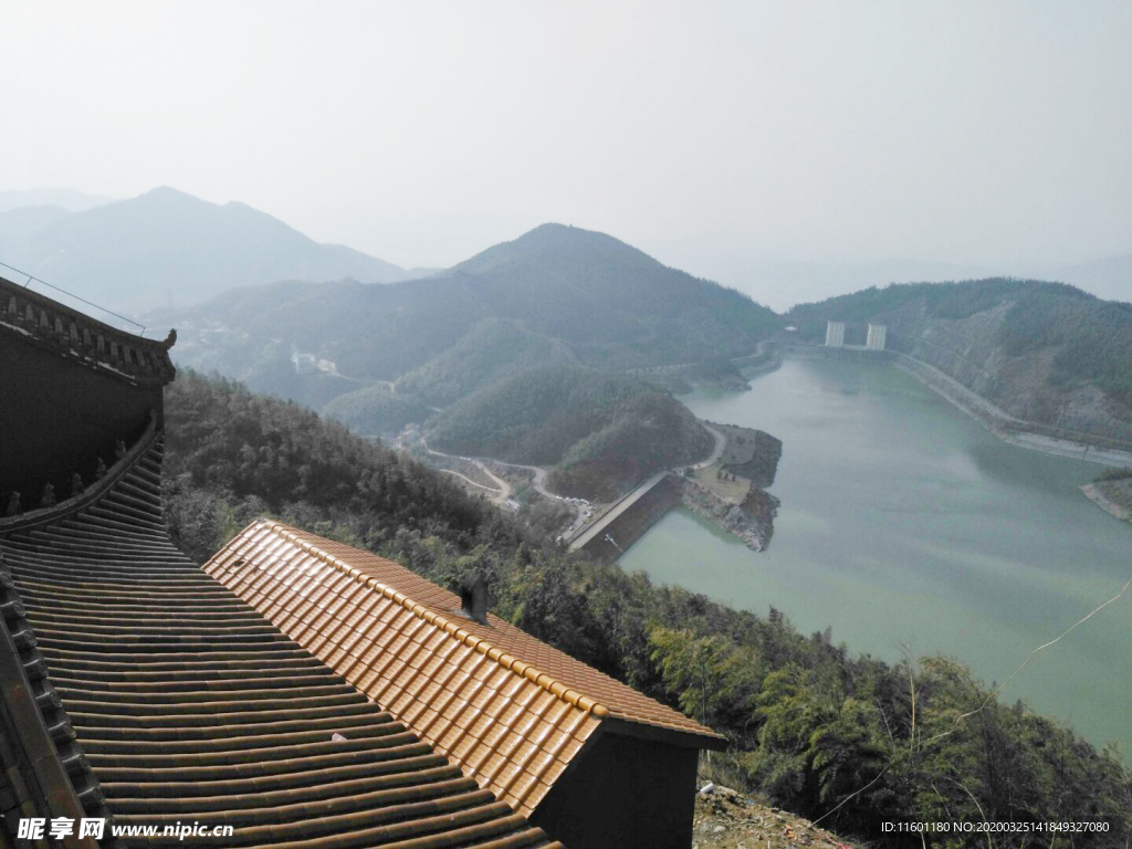 黑麋峰瑶池