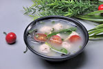 生汆丸子汤