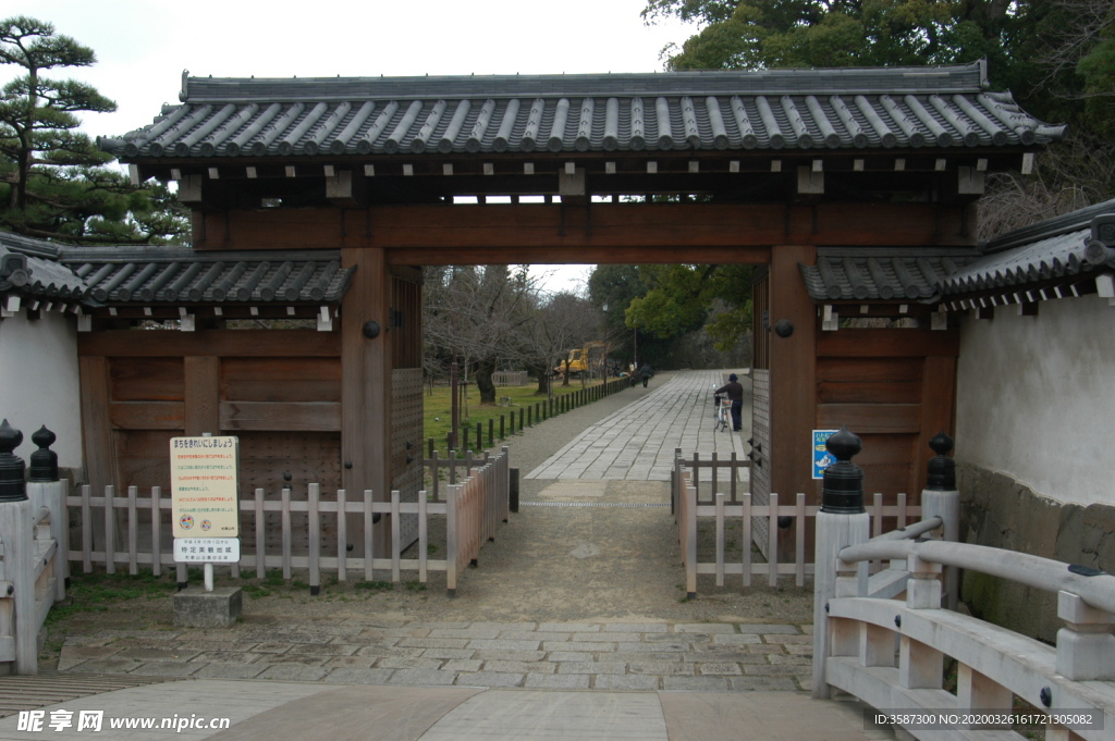 日本古建筑大门