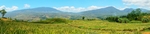 群山草地天空云彩风景