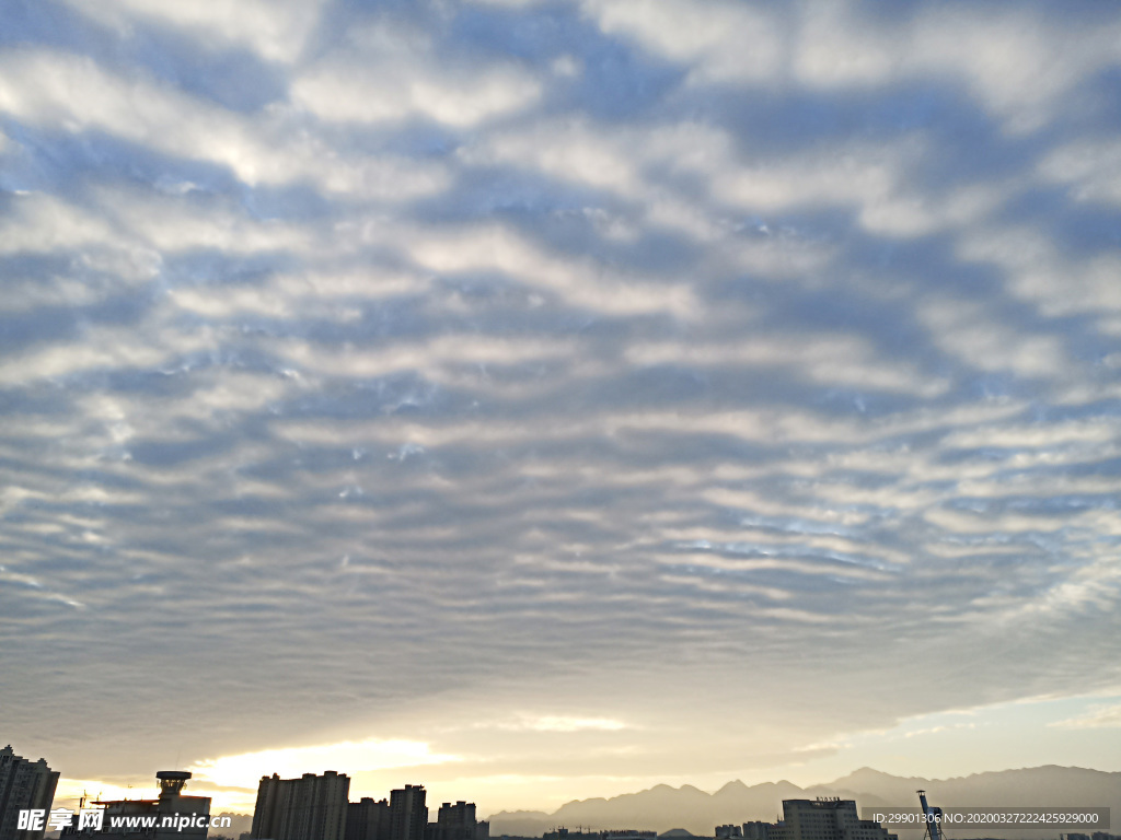 天空