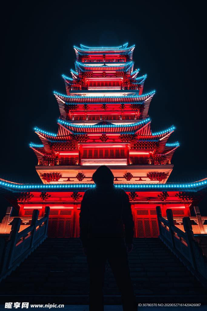 塔