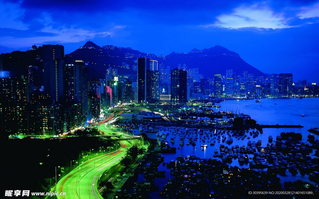 绿色背景