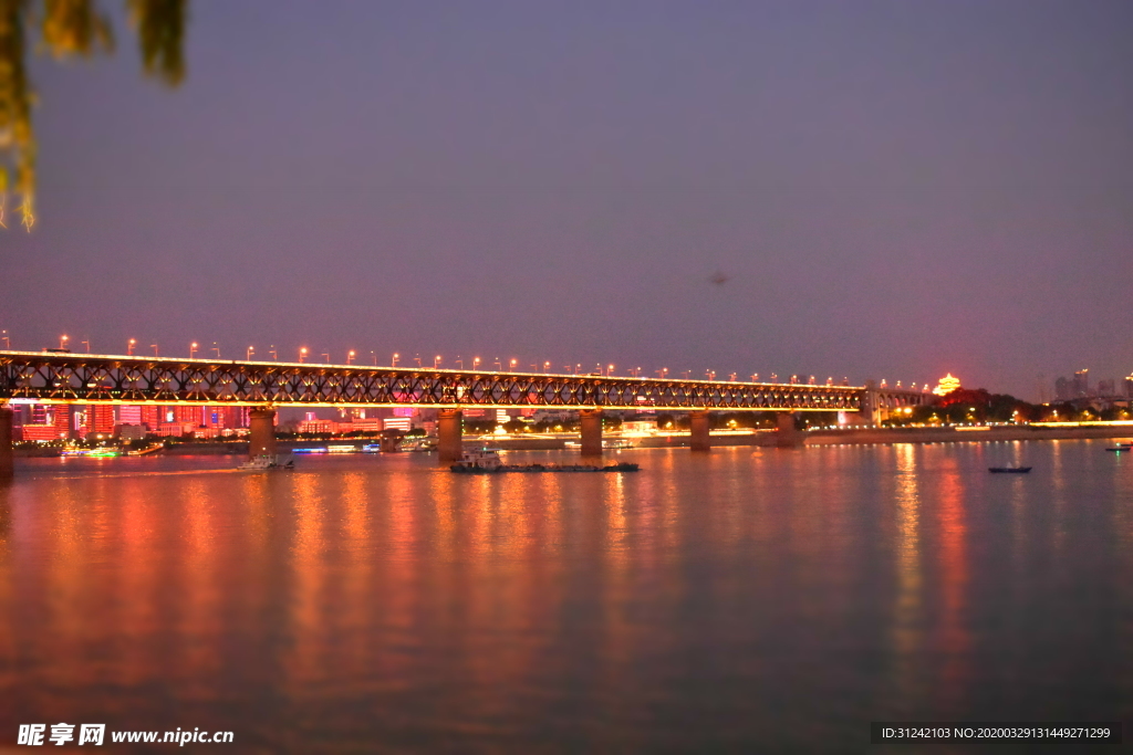 武汉长江大桥夜景