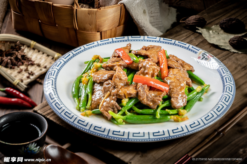 牛肉炒瓜花