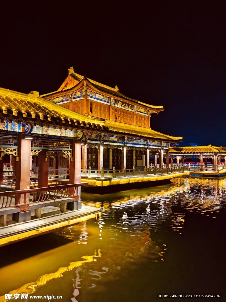 园林夜景