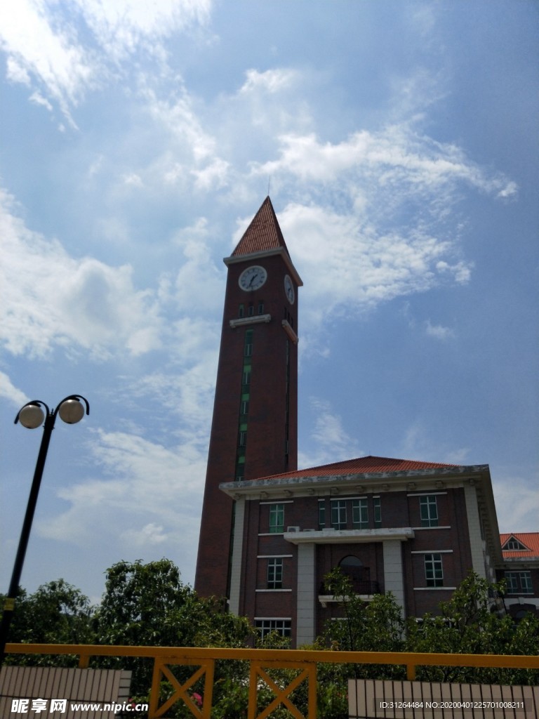 学校的图书馆
