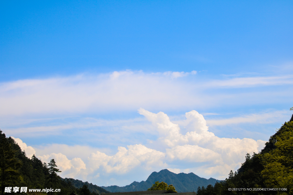 天空