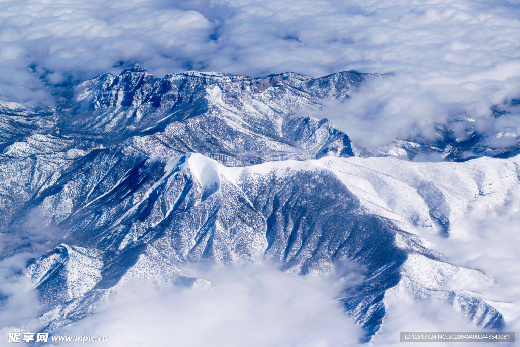 雪山