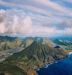 山脉大海