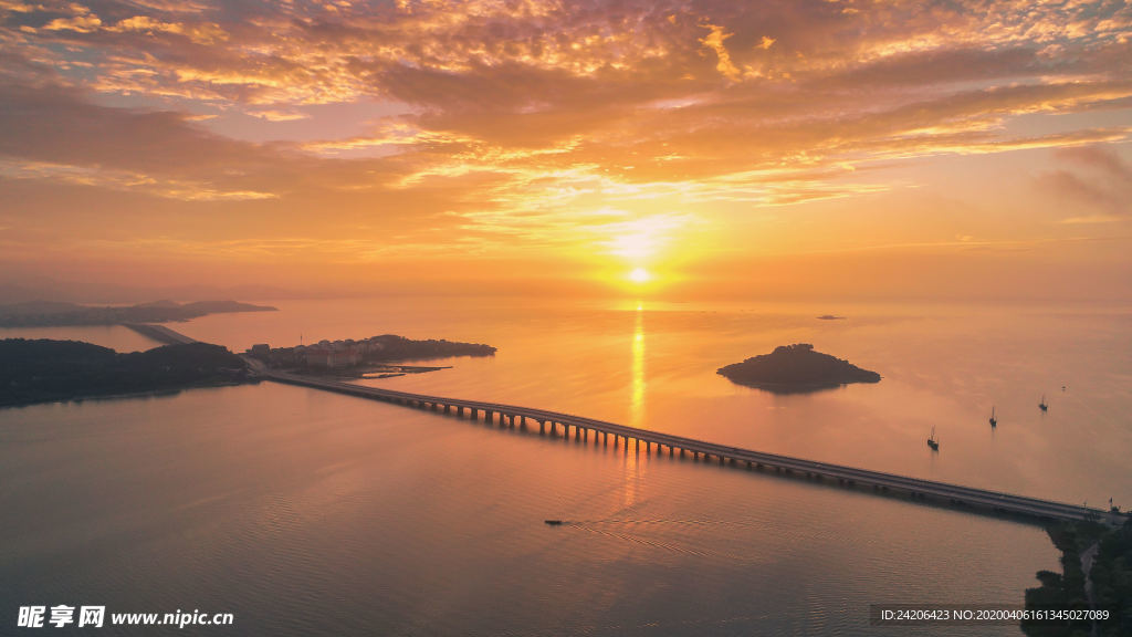 太湖日出