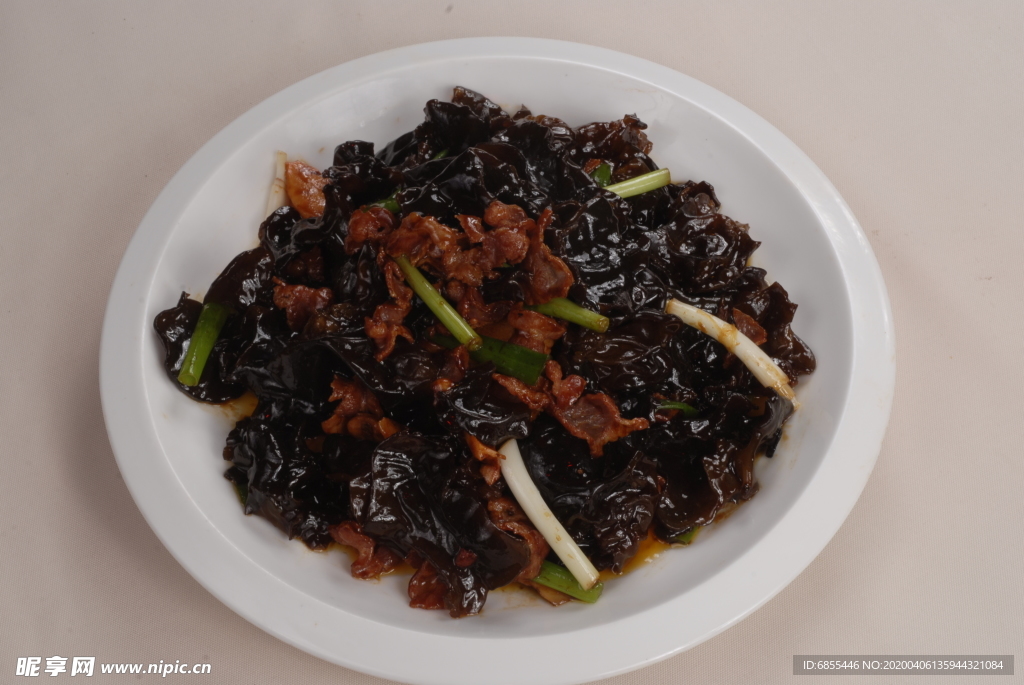 木耳炒肉