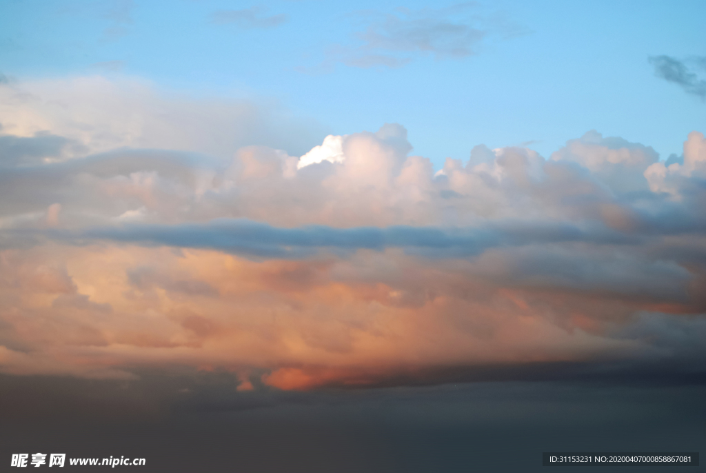 天空