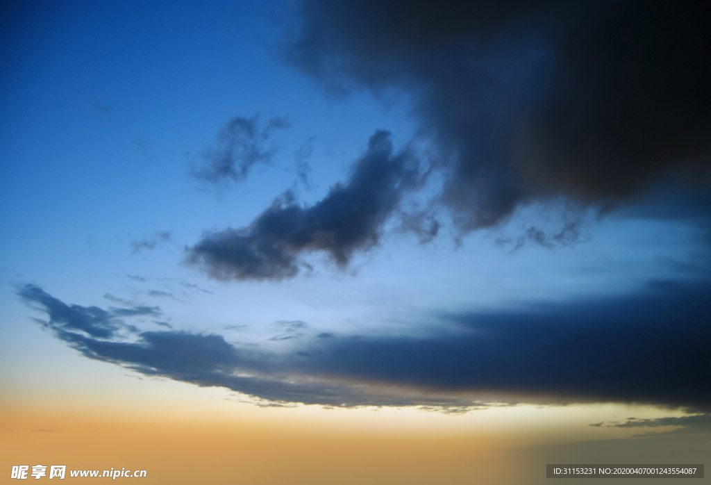 天空