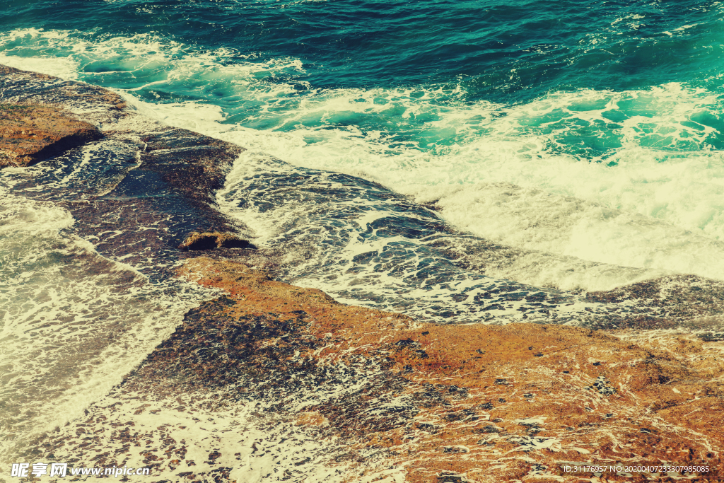 海浪海边海滩