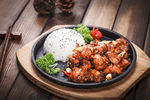 黑椒鸡米饭