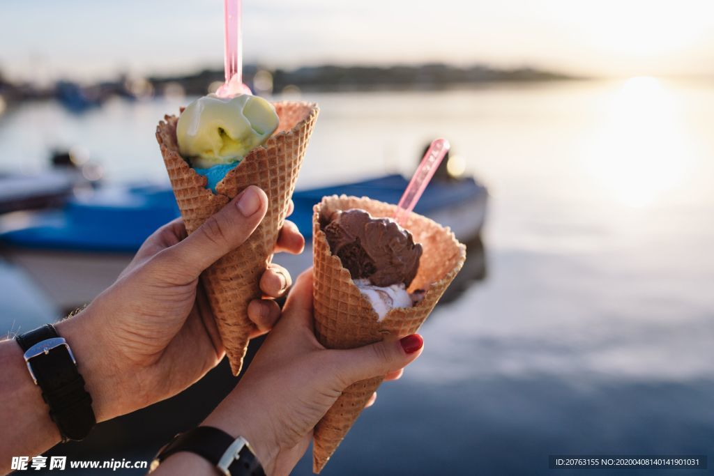 爱心冰淇淋