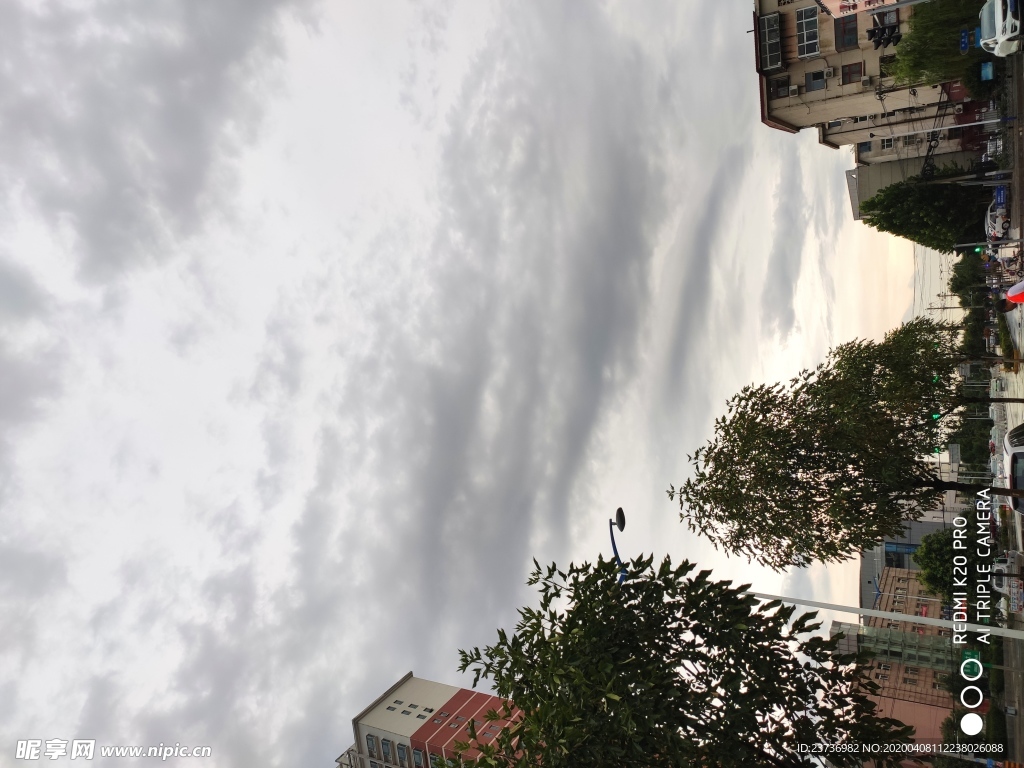 蓝天 白云