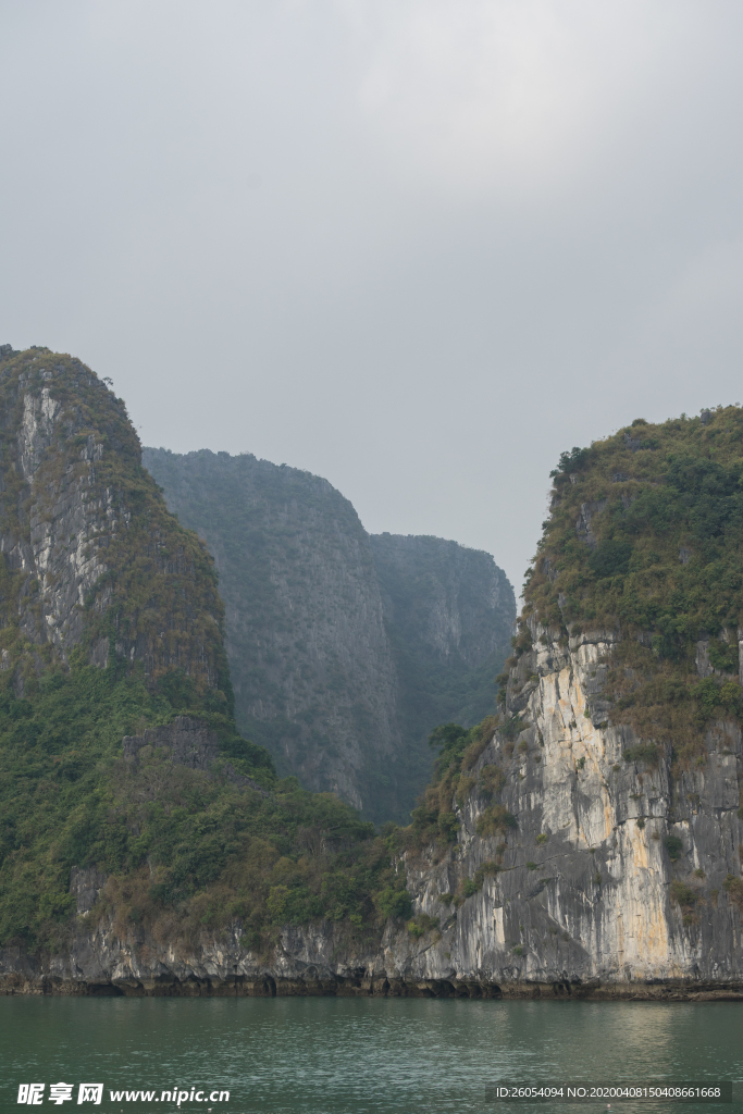 山川 湖泊 倒影